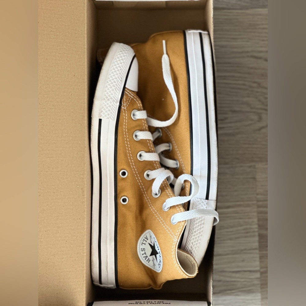 Converse Chuck Taylor